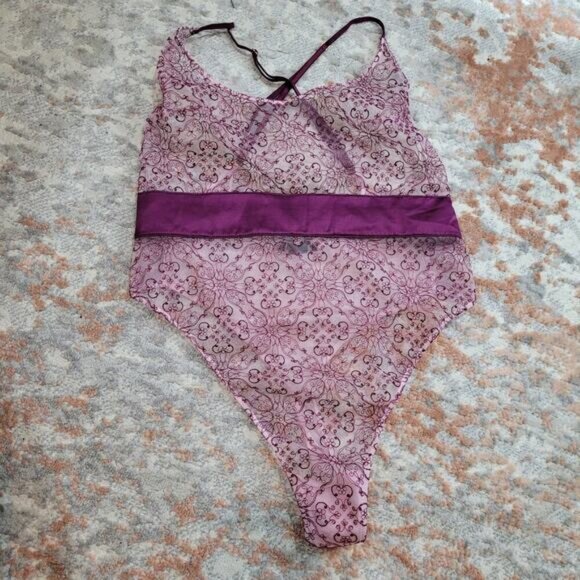 Victoria's Secret Sheer Bodysuit - Size Large - Picture 3 of 8